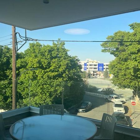 Phaedrus Living Coral Suites Aura Larnaca Eksteriør billede